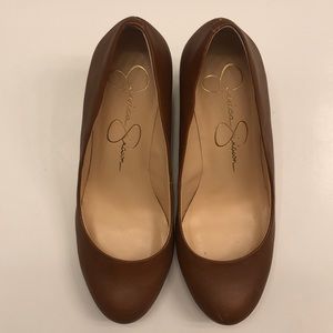 Jessica Simpson Cash Wedge Pump in Brown. Size 7.5